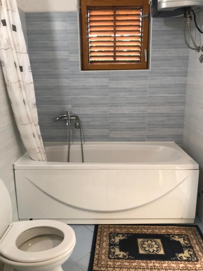 Six Bedroom Holiday Home Matea Ploce  Εξωτερικό φωτογραφία