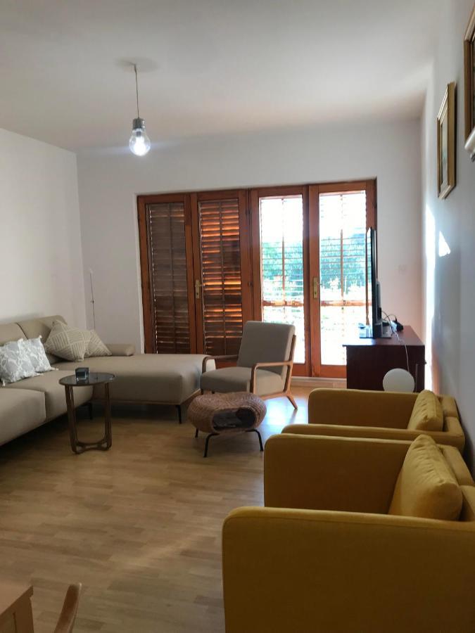 Six Bedroom Holiday Home Matea Ploce  Εξωτερικό φωτογραφία